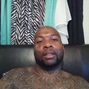 Meet your Posher, Kenyon